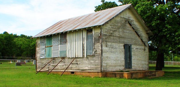 Dark Corner Chapel - Exterior